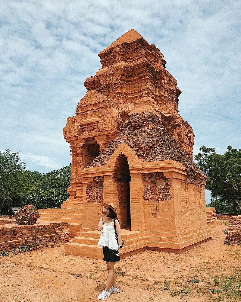 tháp poshanư bãi rạng