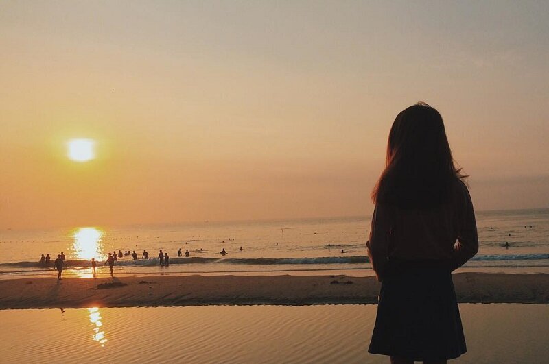 bờ biển đồi dương